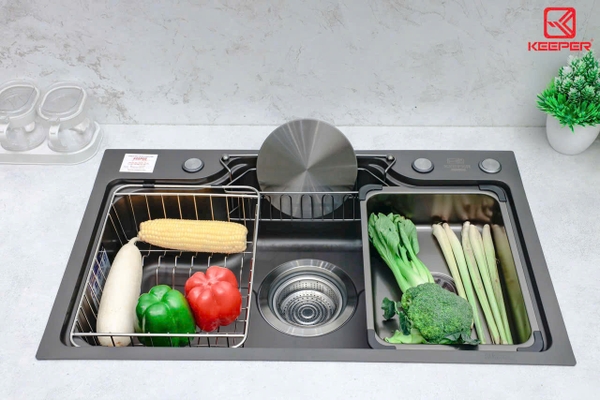 Chậu rửa bát cao cấp 1 hố nano - Mã sản phẩm: 750x460  Chậu rửa bát cao cấp 1 hố chống xước là lựa chọn hoàn hảo cho không gian bếp hiện đại với chất liệu SUS304 chống xước và các tính năng tiện ích.  Đặc điểm nổi bật:  Chất liệu cao cấp: Chậu làm từ inox