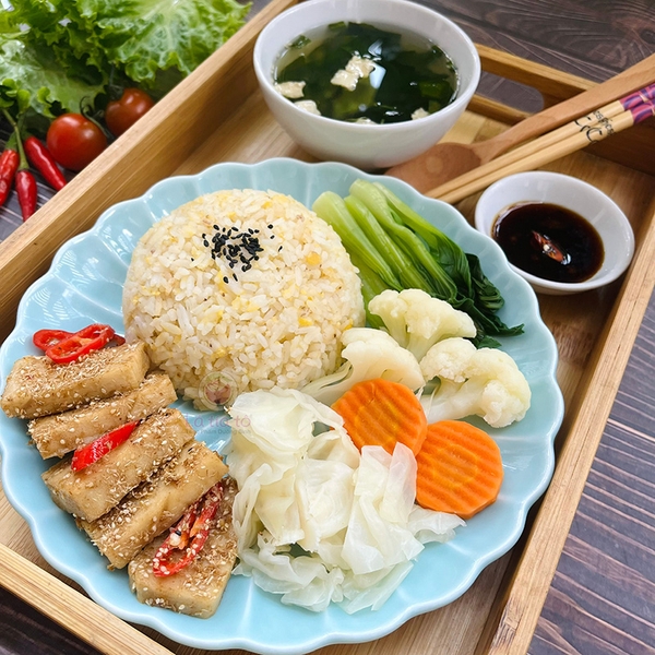 Cơm đậu hũ nhật sả ớt