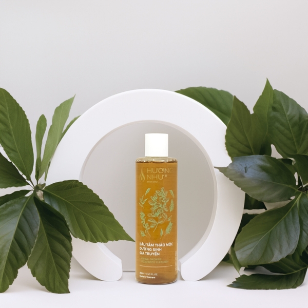 Dầu tắm thảo mộc Hương Như 250ml