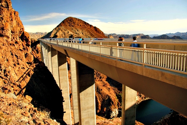 Mike O'Callaghan-Pat Tillman Memorial Bridge