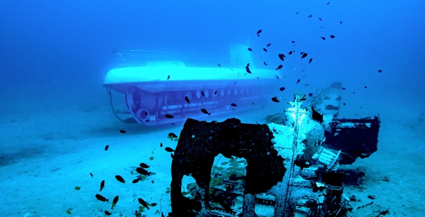 tàu ngầm waikiki