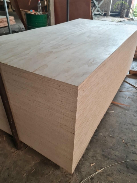 STANDARD COMMERCIAL PLYWOOD