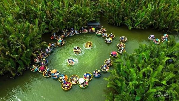 CÙ LAO CHÀM _ LẶN NGẮM SAN HÔ