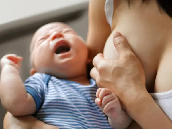 KINH NGHIỆM CAI SỮA NHẸ NHÀNG CHO BÉ. MẸ THAM KHẢO NGAY.