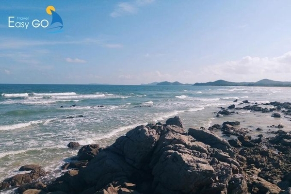 Khám Phá Bãi Robinson Quan Lạn - Nơi Hòa Mình Với Thiên Nhiên