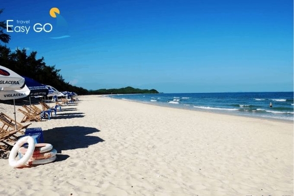 Bãi Tắm Quan Lạn - Điểm Đến Lý Tưởng Cho Kỳ Nghỉ Dưỡng Tại Vịnh Bái Tử Long