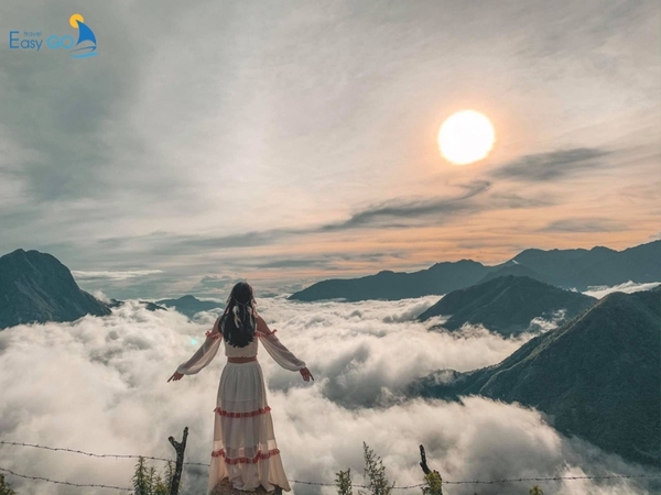 Cổng Trời là một địa điểm lý tưởng mới để săn mây