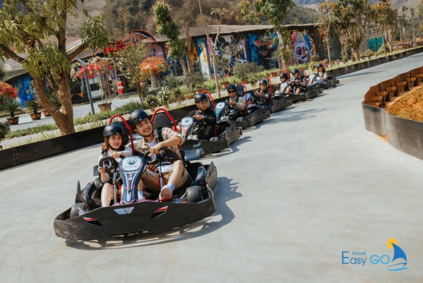 Thử thách đua xe tốc độ F1 Kart Club