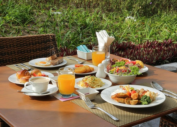 Melia Danang Beach Resort