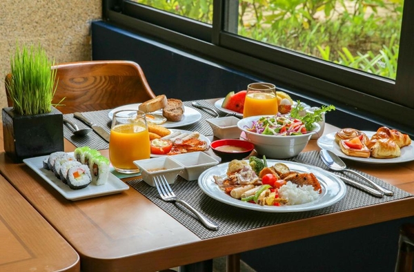Melia Danang Beach Resort