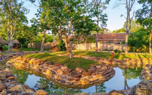 Alba Wellness Resort Huế