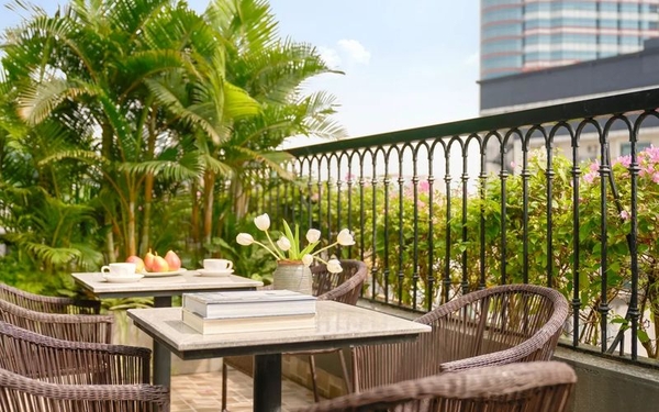 Signature by M Village Thợ Nhuộm