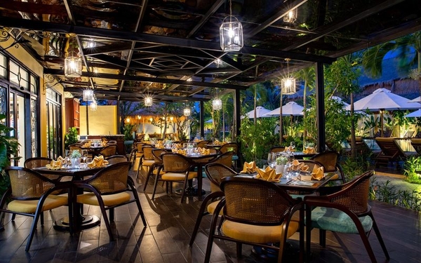 Mulberry Collection Silk Village