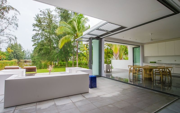 Sanctuary Hồ Tràm Resort