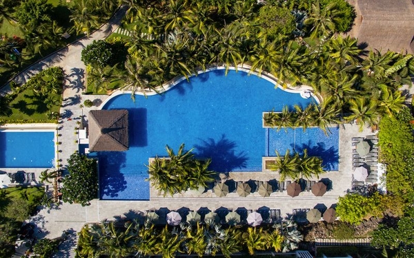 The Cliff Resort & Residences