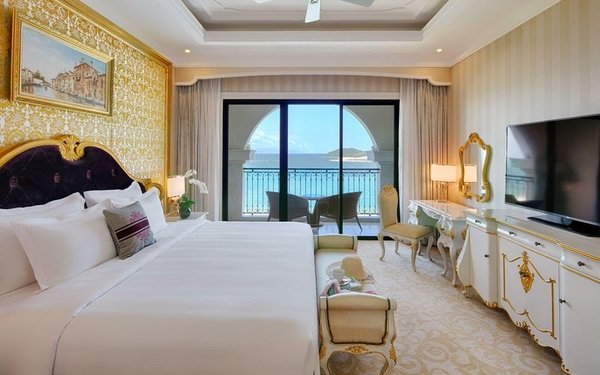 Vinpearl Discovery Sealink Nha Trang