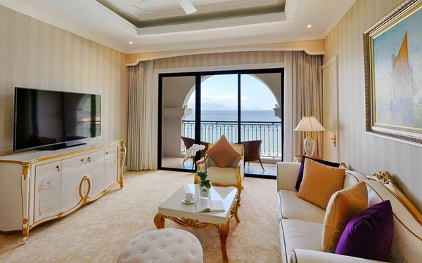 Vinpearl Discovery Sealink Nha Trang
