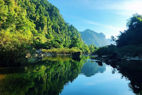 Tour Quảng Bình 3 ngày 2 đêm: Nghỉ dưỡng Suối Bang Onsen Resort – Phong Nha Kẻ Bàng – Động Thiên Đường
