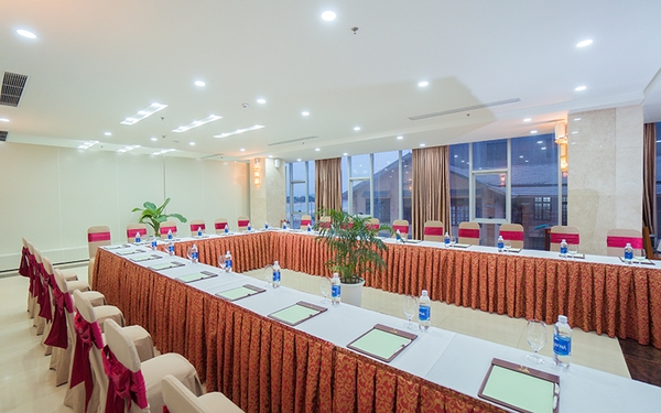 Khách sạn Vĩnh Hoàng Quảng Bình