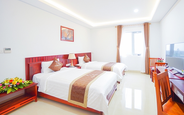 Khách sạn Vĩnh Hoàng Quảng Bình