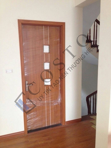 Cửa gỗ nhựa nhà vệ sinh
