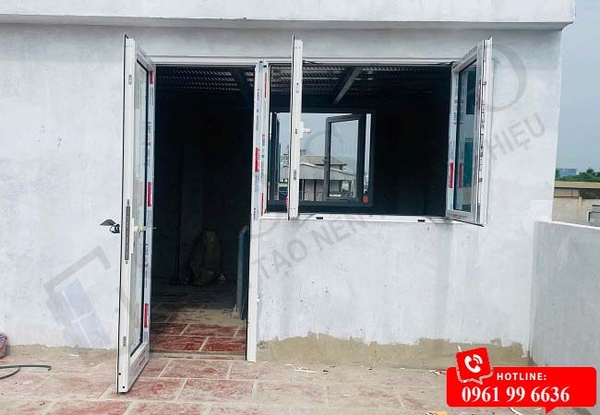 cửa nhôm Xingfa màu trắng