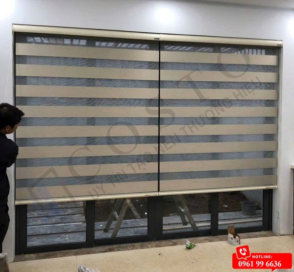 rèm cầu vồng cản sáng