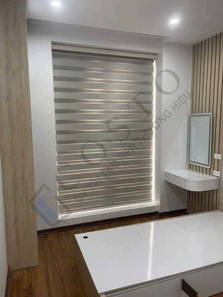 rèm cầu vồng cửa sổ