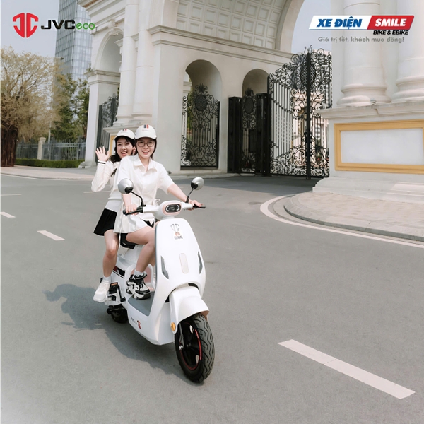 JVC G9 DIOR đi được 90km cho mỗi lần sạc