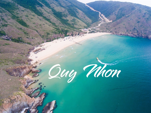 HÀ NỘI – QUY NHƠN – TUY HÒA – QUY NHƠN – HÀ NỘI Phương tiện: Máy bay VietnamAirlines + ô tô Thời gian: 4 ngày 3 đêm Khởi hành: Tháng 5-6-7-9/2024