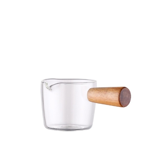 Cốc rót sữa thủy tinh cầm tay