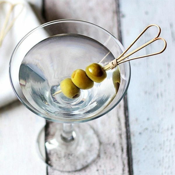 Tăm tre xiên trái cây trái tim màu đen 100 chiếc, 12cm