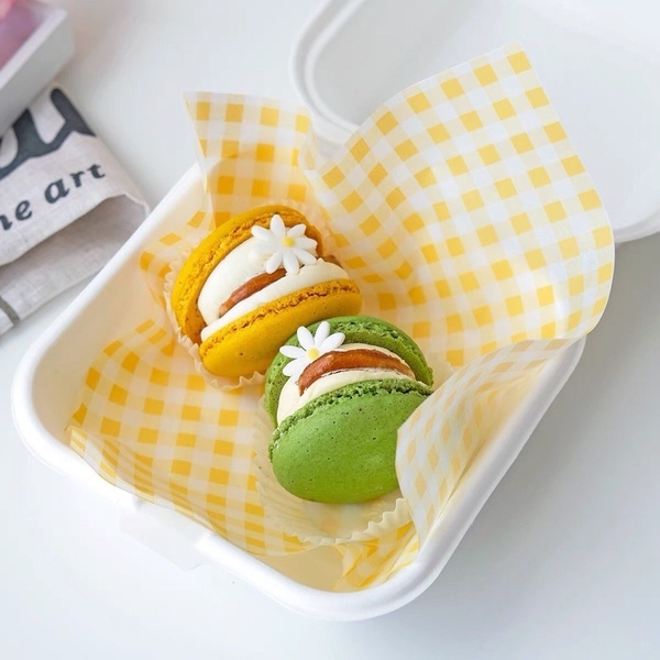 Giấy thấm dầu kẻ caro size 18x18 - màu vàng