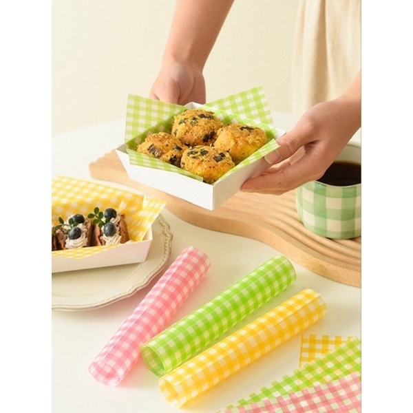 Giấy thấm dầu kẻ caro size 18x18 - màu vàng