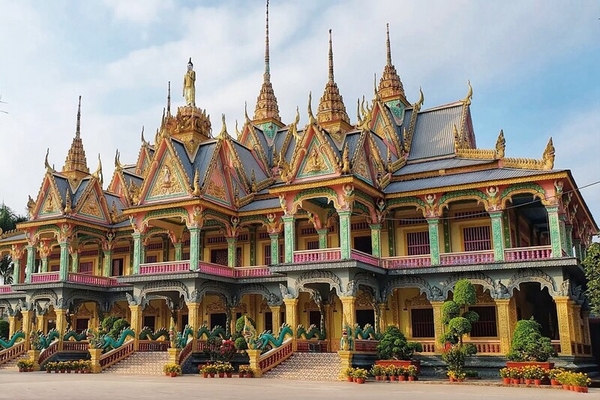 Chùa Som Rong - Kiến trúc ấn tượng nhất Sóc Trăng
