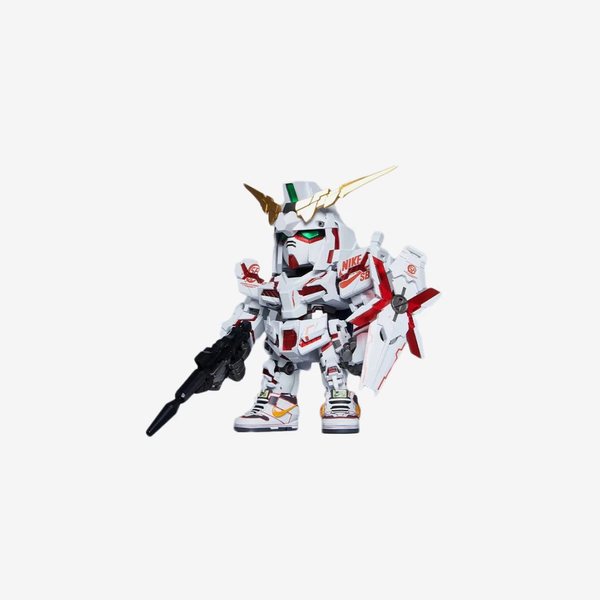 nike sb gundam figure