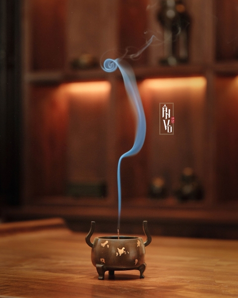 Nhang trầm hương không tăm