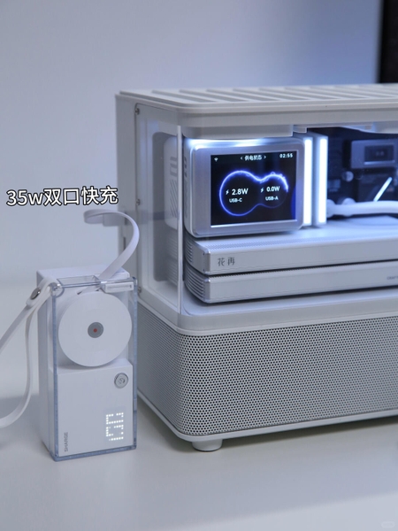 Loa Bluetooth Edifier NEW CYBER – Thiết Kế Cyberpunk, Màn Hình Hiển Thị, Âm Trầm Mạnh Mẽ