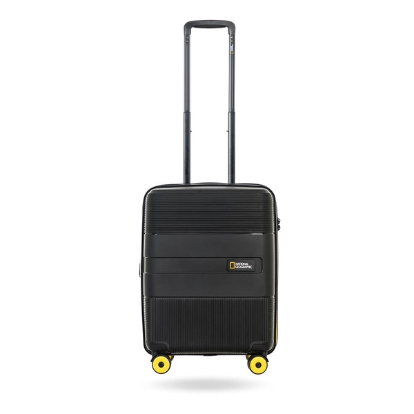 Vali National Geographic N221HA