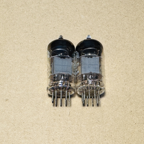 2Pc Mullard M8137 CV4004 ECC83 12AX7 Box Plate Valve Tube