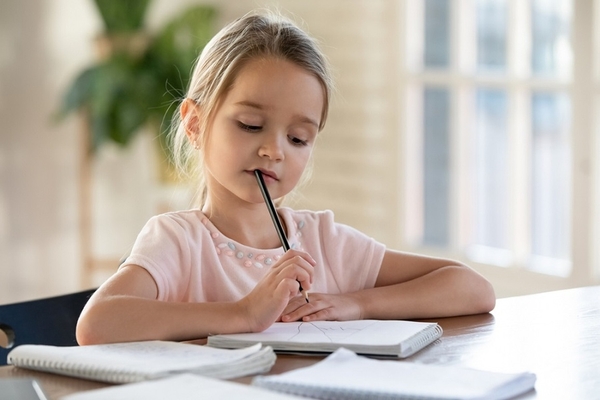 Bí Quyết Giúp Trẻ Hình Thành Thói Quen Tự Học Ngay Từ Nhỏ