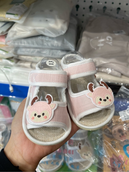 Giày tập đi vải hình nai