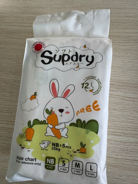 qbỉm Supdry (mẫu 5)