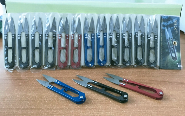 Kéo Cắt Chỉ MGS (12 Cái/ Vĩ; 20 Vĩ/ Hộp; 6 Hộp/ Thùng)