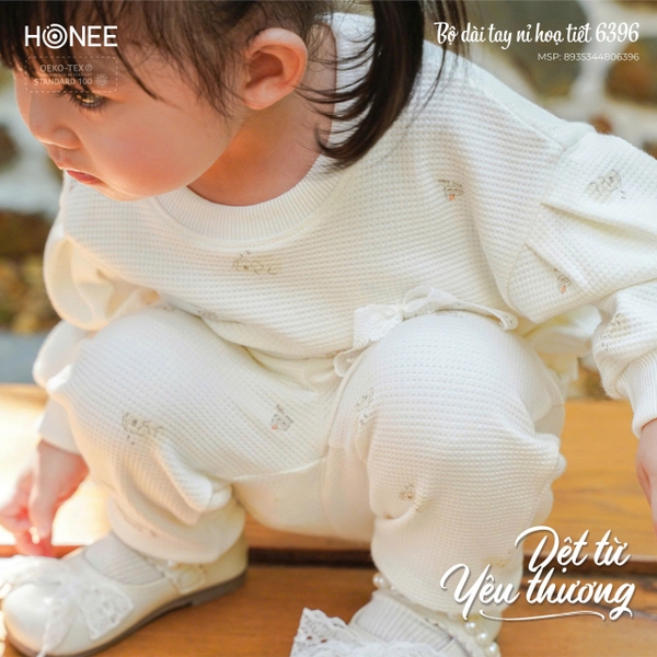 Bộ dài tay nỉ họa tiết Honee 6396