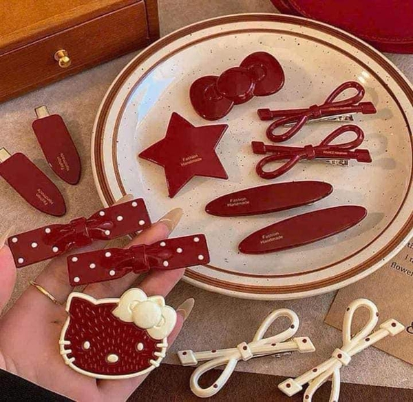 Set kẹp tóc Hello Kitty, nơ đỏ trắng...