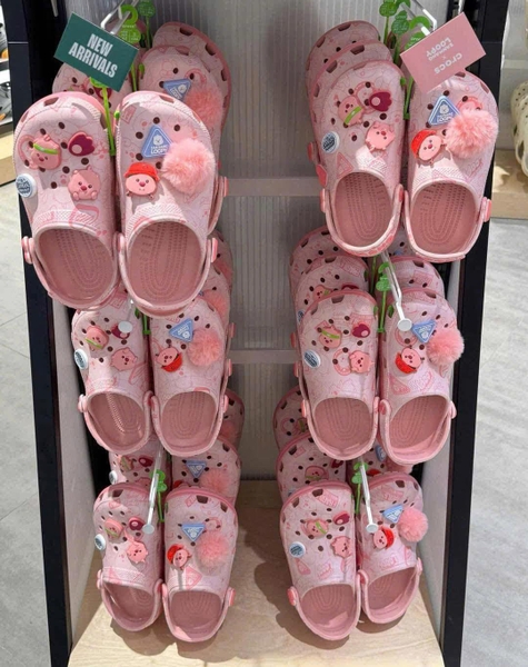 Dép sục Crocs Loopy hồng size mẹ&bé