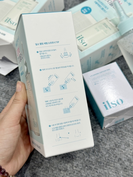 Tinh Chất Ủ Mụn ILSO Đầu Đen, Mụn Cám 150ml kèm 40m cotton pad 2 màu xanh, hồng