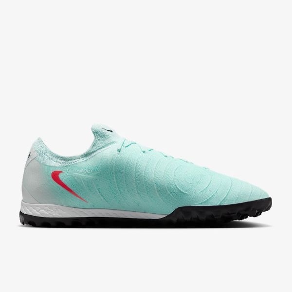 mint green nike react