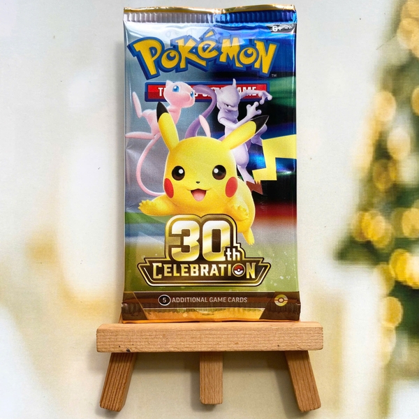 Gói thẻ bài 30th Celebration Booster Pack tiếng Anh chính hãng - Túi mù lẻ Pokemon TCG